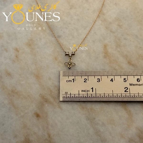 گردنبند شکوفه نگینی طلا